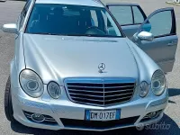 Usata Mercedes E280 190 CV (139 kW) 2007 Grigio Station wagon