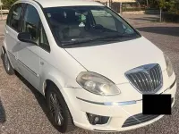 Usata Lancia Musa 77 CV (56 kW) 2012 Bianco Monovolume