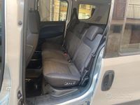 Usata Fiat Doblò 120 CV (88 kW) 2013 Grigio Monovolume