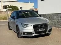 Gebraucht Audi A1 Admired 90 PS (66 kW) 2013 Grau Kleinwagen