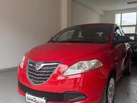 Usata Lancia Ypsilon Gold 69 CV (50 kW) 2013 Rosso Utilitaria