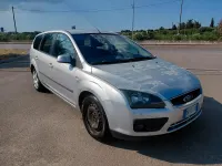 Usata Ford Focus S 90 CV (66 kW) 2007 Argento Station wagon