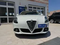 Usata Alfa Romeo Giulietta Distinctive 120 CV (88 kW) 2015 Bianco Utilitaria