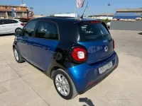 Usata Smart ForFour Passion 71 CV (52 kW) 2017 Blu Utilitaria