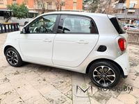Usata Smart ForFour Passion 71 CV (52 kW) 2016 Bianco Utilitaria