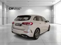 Usata Mercedes B180 Premium 116 CV (85 kW) 2022 Argento Utilitaria