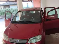 Usata Fiat Idea 80 CV (58 kW) 2007 Rosso Monovolume