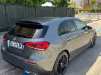 Usata Mercedes A180 116 CV (85 kW) 2020 Grigio Berlina