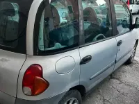 Usata Fiat Multipla 105 CV (77 kW) 2000 Grigio Monovolume