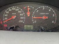 Usata Nissan Micra 82 CV (60 kW) 2004 Grigio Utilitaria