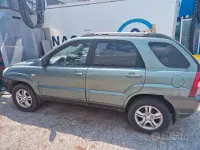 Usata Kia Sportage 112 CV (82 kW) 2009 Verde SUV