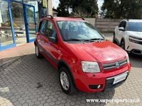 Usata Fiat Panda 4x4 Climbing 69 CV (50 kW) 2005 Rosso pastello Utilitaria