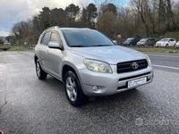 Usata Toyota RAV4 Luxury 136 CV (100 kW) 2007 Grigio Station wagon