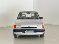 Usata Ford Fiesta 44 CV (32 kW) 1984 Grigio Utilitaria