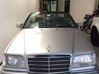 Usata Mercedes E200 136 CV (100 kW) 1994 Cabrio
