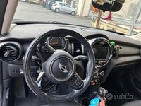 Usata Mini One D 95 CV (69 kW) 2016 Verde Utilitaria