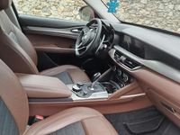 Usata Alfa Romeo Stelvio 180 CV (132 kW) 2018 Rosso SUV