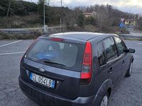 Usata Ford Fiesta Zetec 79 CV (58 kW) 2004 Utilitaria
