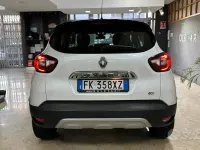 Usata Renault Captur Zen 110 CV (80 kW) 2017 Bianco SUV