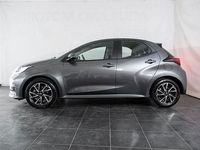 Usata Toyota Yaris Hybrid Trend 115 CV (84 kW) 2022 Grigio Berlina