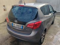 Usata Opel Meriva 95 CV (69 kW) 2014 Grigio Monovolume