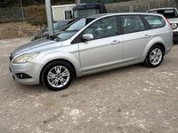 Usata Ford Focus 109 CV (80 kW) 2010 Grigio Station wagon