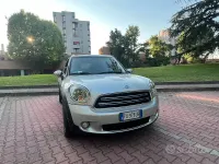 Usata Mini Countryman 111 CV (81 kW) 2015 Grigio SUV