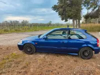 Usata Honda Civic 90 CV (66 kW) 2001 Blu Berlina