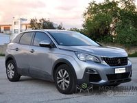 Usata Peugeot 3008 Business-Line 120 CV (88 kW) 2017 Grigio SUV