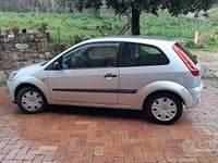 Usata Ford Fiesta 2006 Grigio Utilitaria
