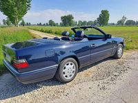 Usata Mercedes E200 136 CV (100 kW) 1995 Cabrio
