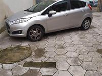 Usata Ford Fiesta Titanium 75 CV (55 kW) 2016 Grigio Berlina
