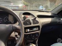 Usata Peugeot 206 2001 Blu Utilitaria