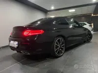 Usata Mercedes C220 AMG 194 CV (142 kW) 2020 Nero Coupé