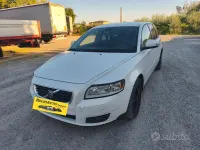 Usata Volvo V50 109 CV (80 kW) 2010 Bianco Station wagon