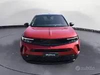 Usata Opel Mokka GS Line 101 CV (74 kW) 2022 Rosso SUV