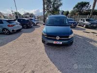 Usata VW Caddy Trendline 102 CV (75 kW) 2017 Blu Monovolume