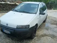 Usata Fiat Punto 60 CV (44 kW) 2001 Bianco Utilitaria