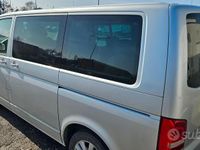 Begagnad VW Multivan Highline 180 HK (132 kW) 2014 Grå Minibuss