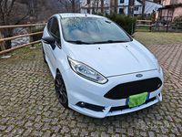 Usata Ford Fiesta ST 182 CV (133 kW) 2016 Bianco Berlina