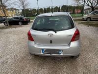 Usata Toyota Yaris 69 CV (50 kW) 2007 Utilitaria