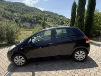Usata Toyota Yaris 69 CV (50 kW) 2009 Nero Utilitaria