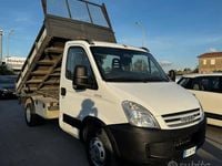 Usata Iveco Daily 96 CV (70 kW) 2007 Bianco