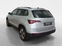 Usata Skoda Karoq Executive 116 CV (85 kW) 2023 Grigio SUV