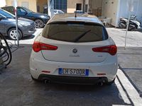Usata Alfa Romeo Giulietta 150 CV (110 kW) 2011 Bianco Utilitaria