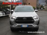 Usata Toyota HiLux Executive 204 CV (150 kW) 2023 Argento Pick-up