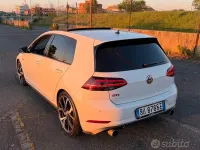Używany VW Golf VII GTI 245 KM (180 kW) 2019 Biały Sedan/Limuzyna