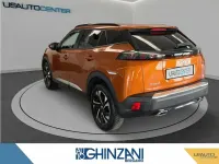 Usata Peugeot 2008 Allure 131 CV (96 kW) 2020 Arancione SUV