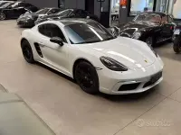 Usata Porsche 718 299 CV (219 kW) 2018 Bianco metallizzato Coupé