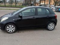 Usata Toyota Yaris 65 CV (47 kW) 2008 Nero Utilitaria